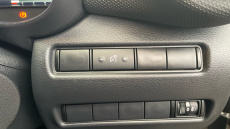 Nissan Juke 1.6 Hybrid N-Connecta 5dr Auto Hybrid Hatchback